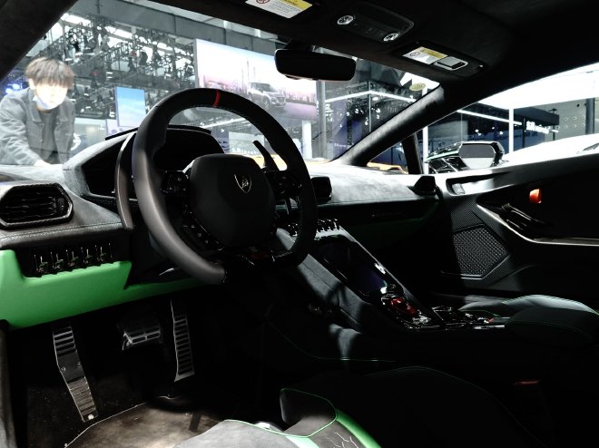 2023 Guangzhou Auto Show: Lamborghini three cars unveiled together