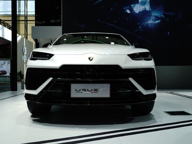 2023 Guangzhou Auto Show: Lamborghini three cars unveiled together