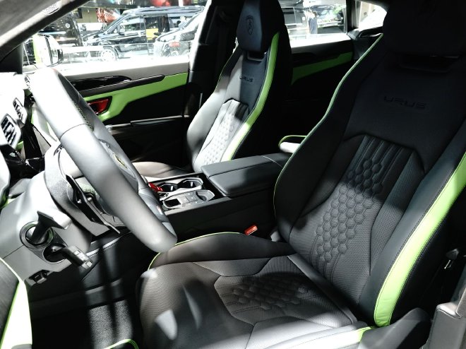 2023 Guangzhou Auto Show: Lamborghini three cars unveiled together