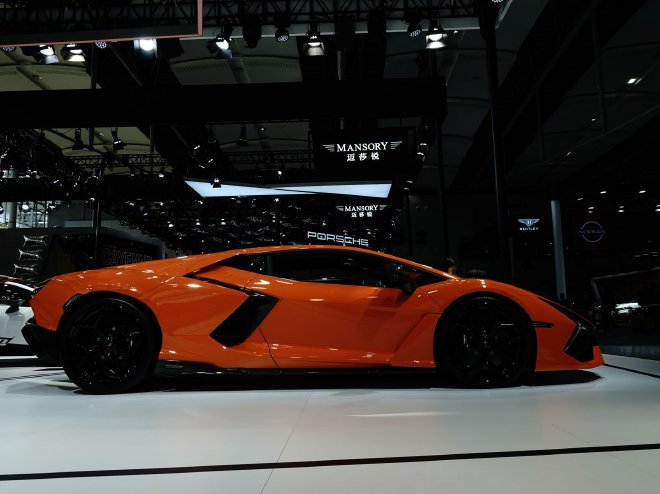 2023 Guangzhou Auto Show: Lamborghini three cars unveiled together